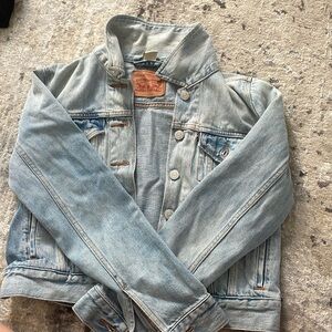 Levi’s Jean jacket. Perfect for fall